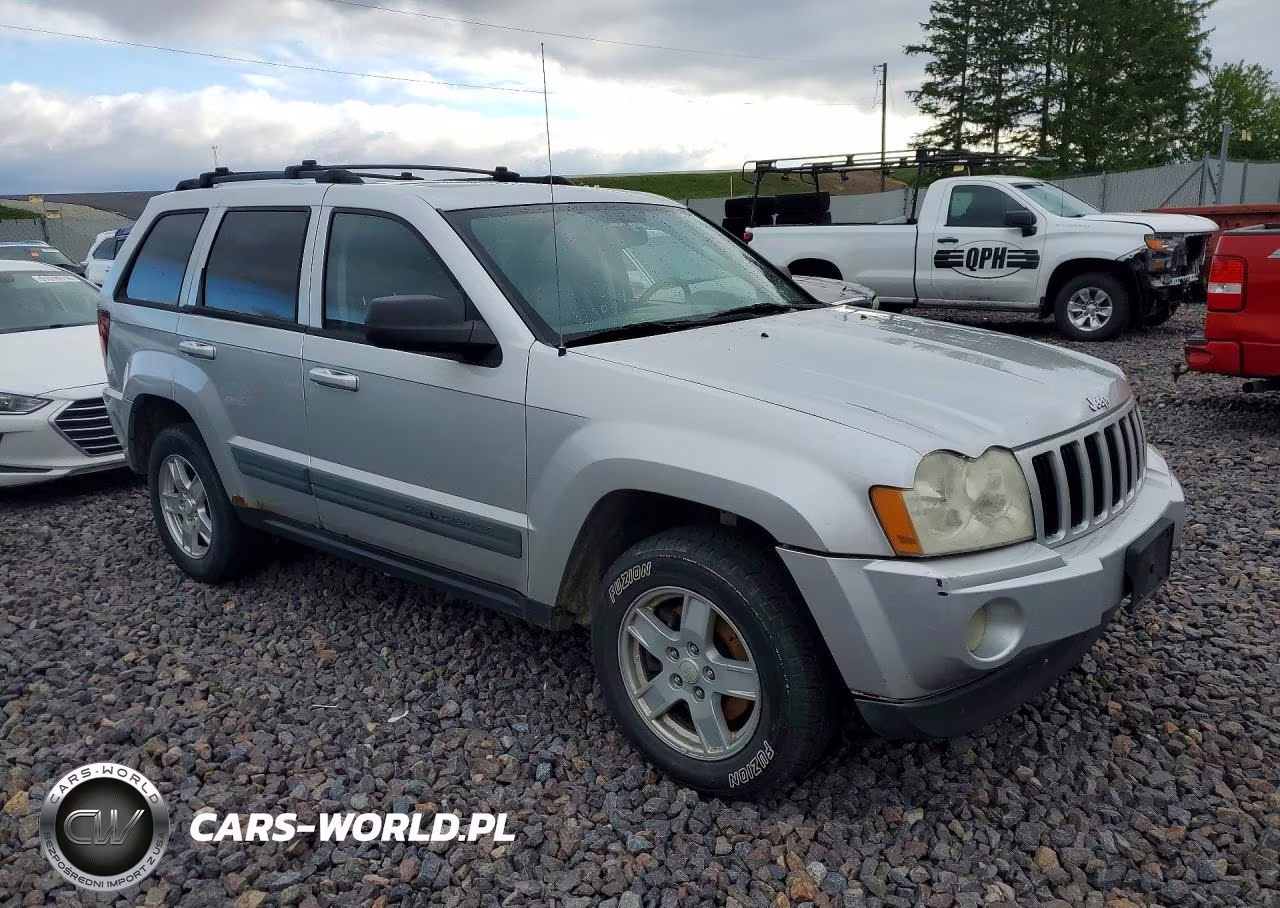 2006 Jeep Grand Cherokee Laredo VIN:1J4HR48N86C182452 - 4