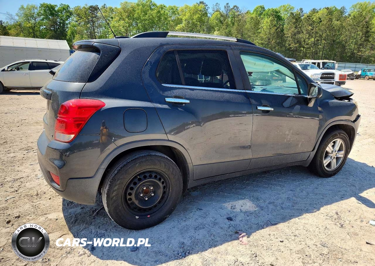 2017 Chevrolet Trax 1Lt VIN:3GNCJLSB9HL204117 - 3