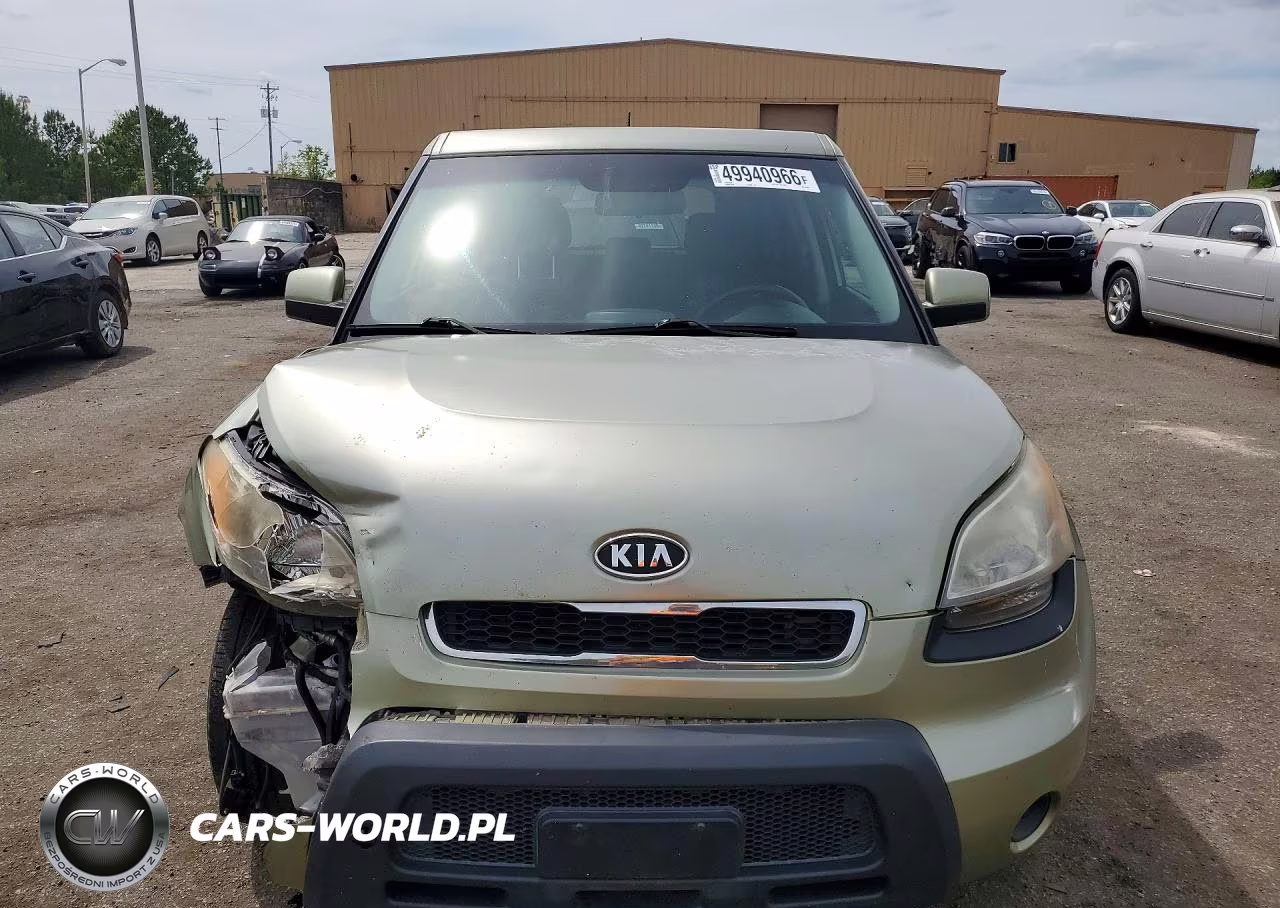 2011 Kia Soul + VIN:KNDJT2A26B7249937 - 5