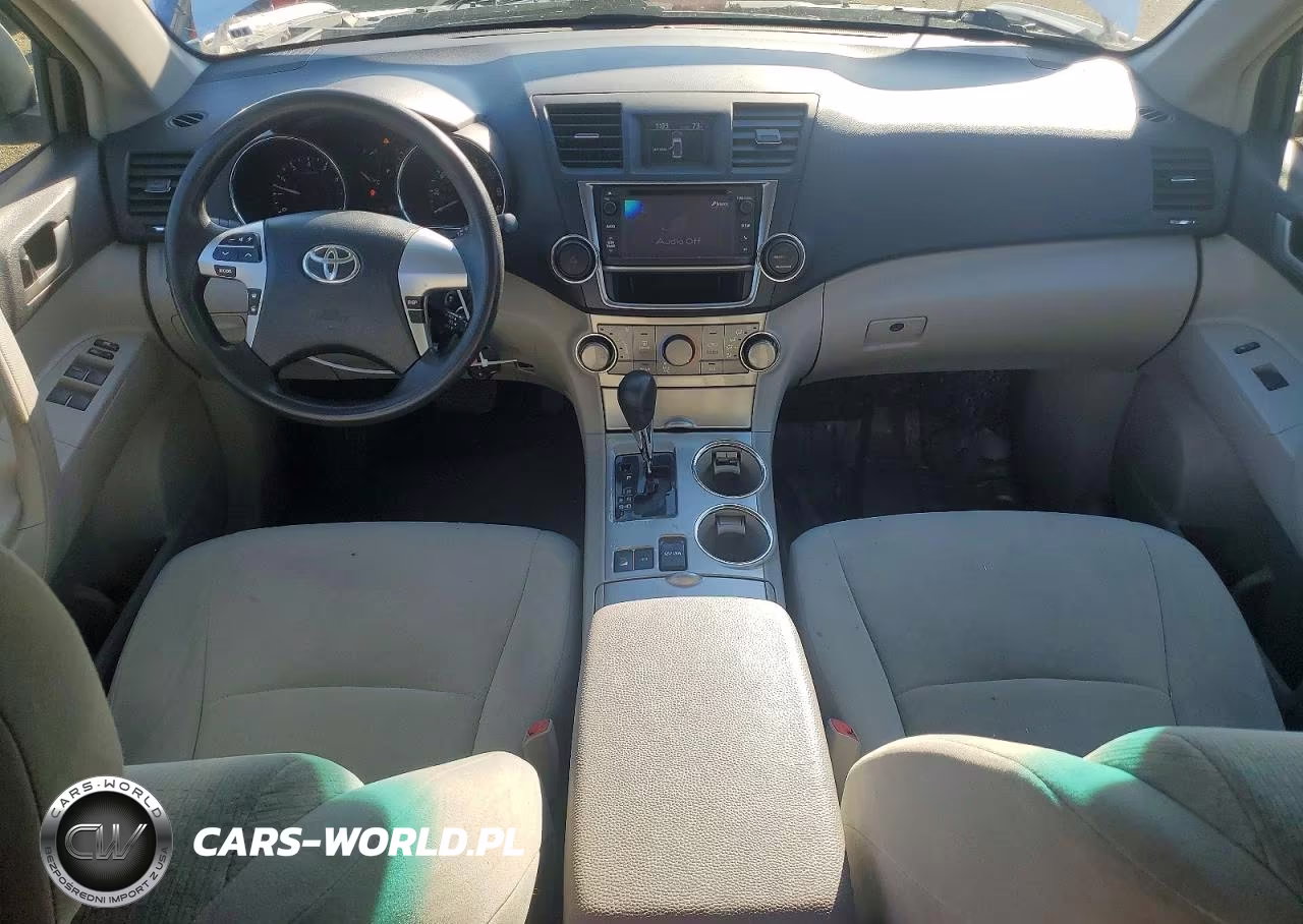 2013 Toyota Highlander Plus VIN:5TDBK3EH6DS190554 - 8