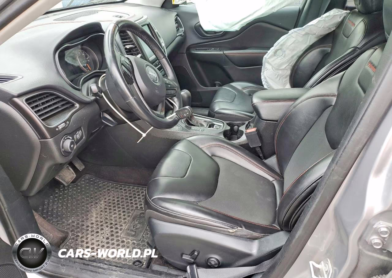 2019 Jeep Cherokee Trailhawk VIN:1C4PJMBX1KD259184 - 7