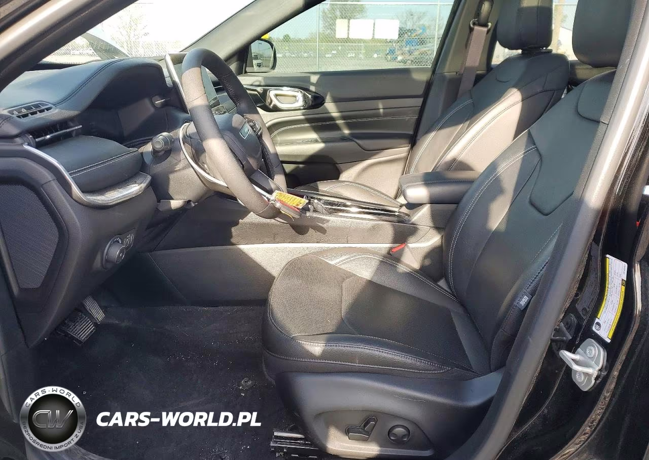 2024 Jeep Compass Limited VIN:3C4NJDCN5RT140157 - 7