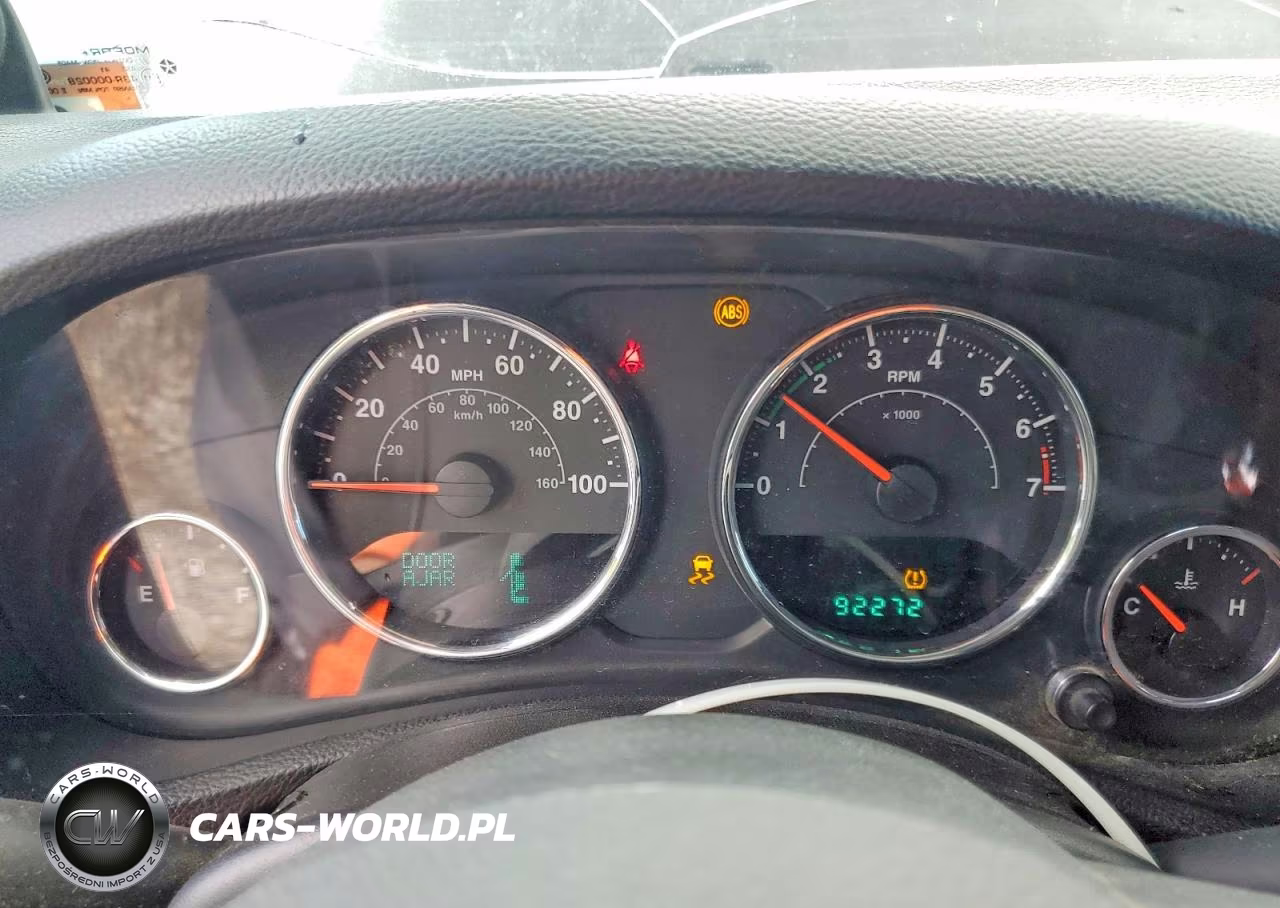 2013 Jeep Wrangler Sport VIN:1C4AJWAG1DL542373 - 9