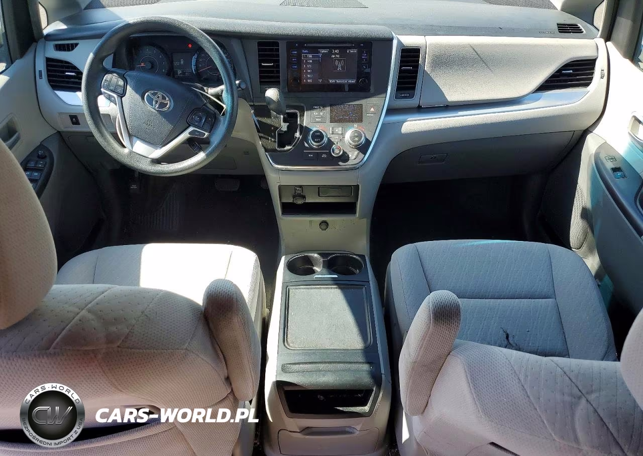 2017 Toyota Sienna Le VIN:5TDKZ3DC1HS829348 - 8