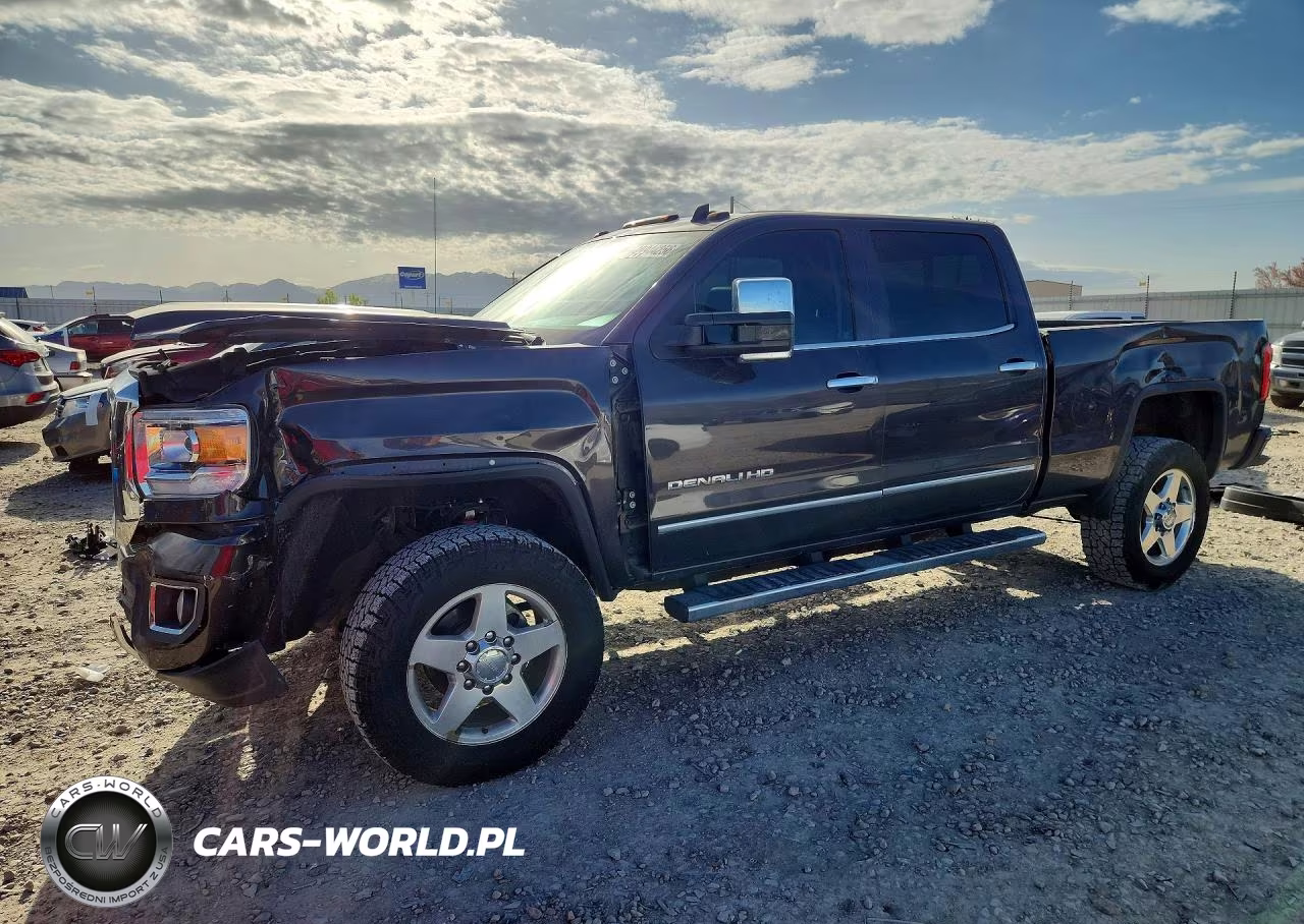 2015 GMC Sierra K2500 Denali – zdjęcie 1 z 12