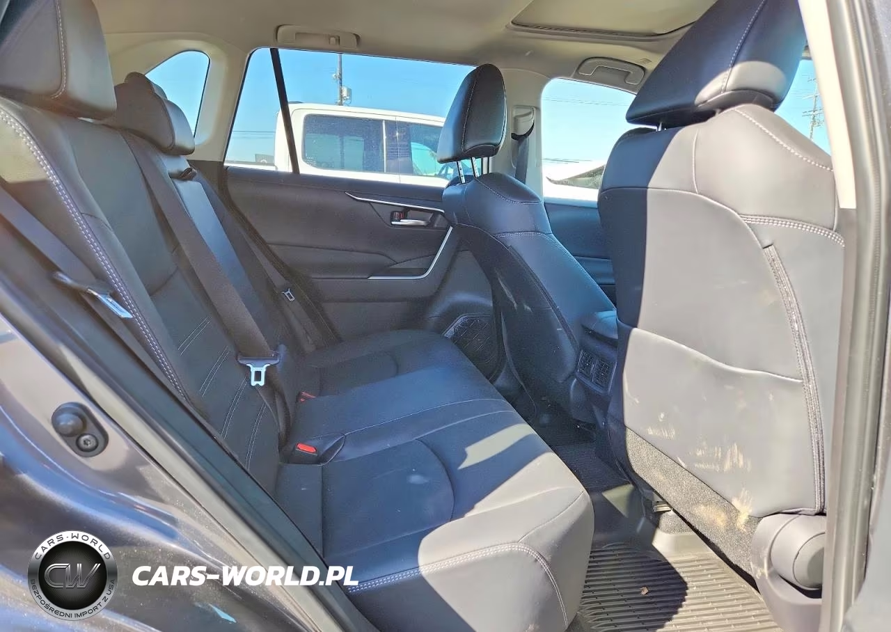 2025 Toyota Rav4 Xle Premium VIN:JTMA1RFV6SD115819 - 11