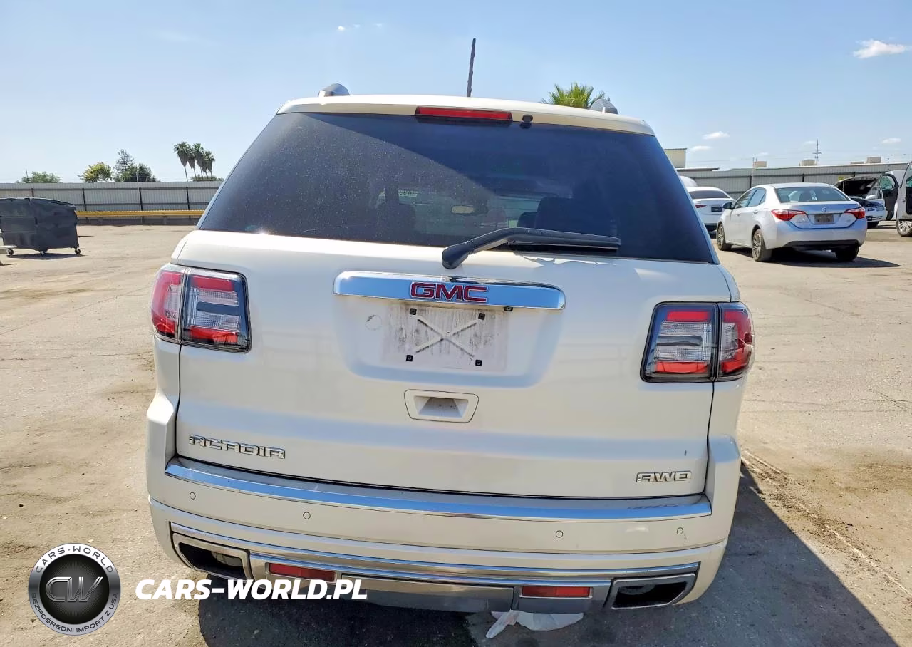 2015 GMC Acadia Denali VIN:1GKKVTKD4FJ318318 - 6