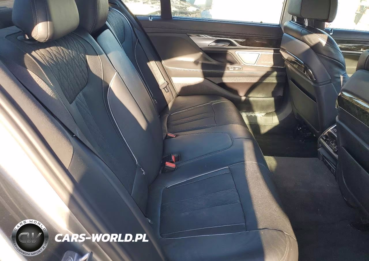 2017 BMW 750 Xi VIN:WBA7F2C53HG421565 - 10