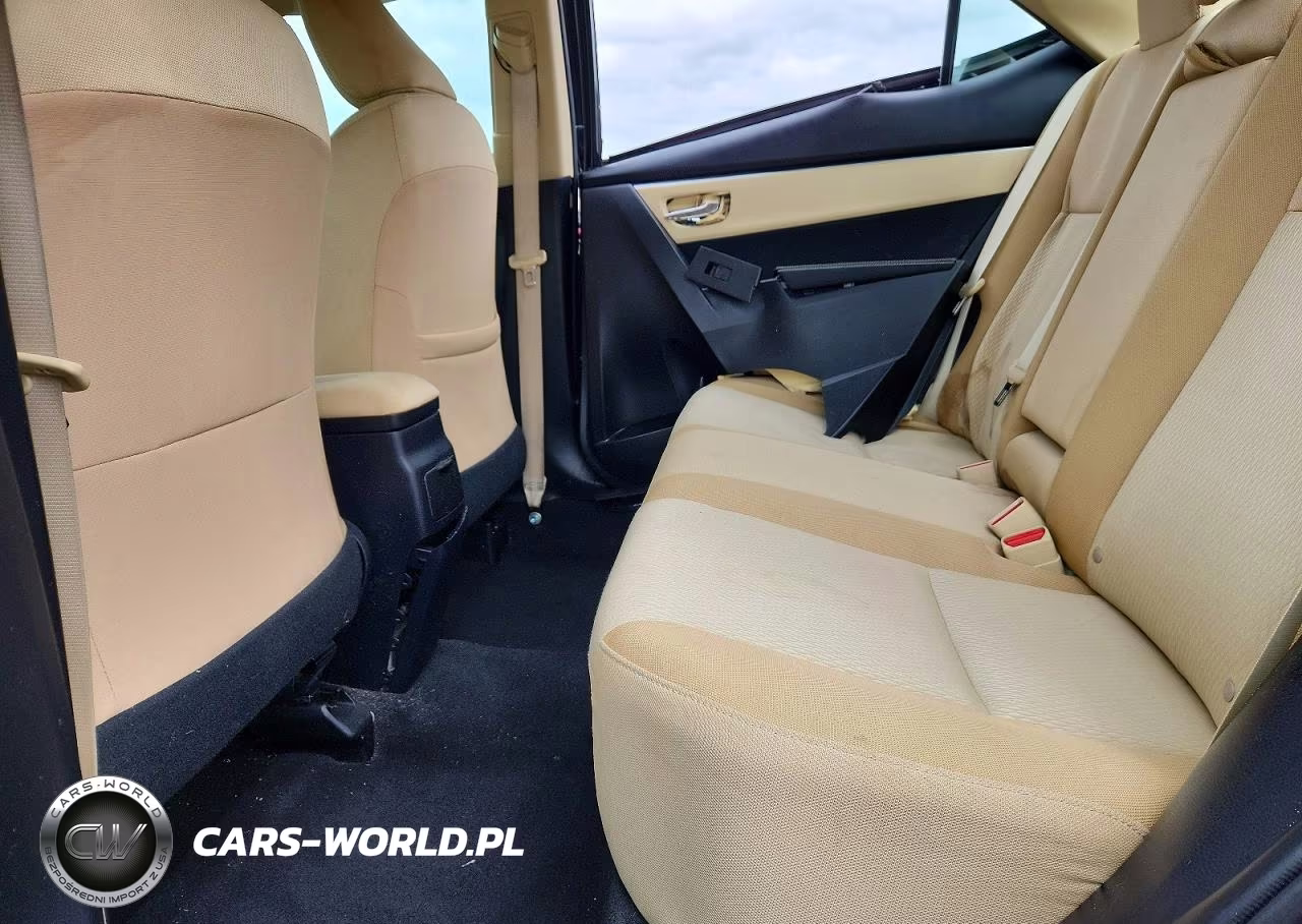 2017 Toyota Corolla Le VIN:2T1BURHE5HC948204 - 10
