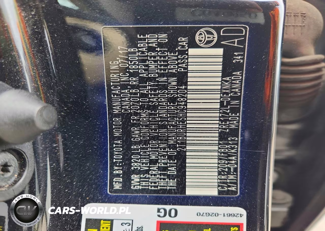 2017 Toyota Corolla Le VIN:2T1BURHE5HC948204 - 12