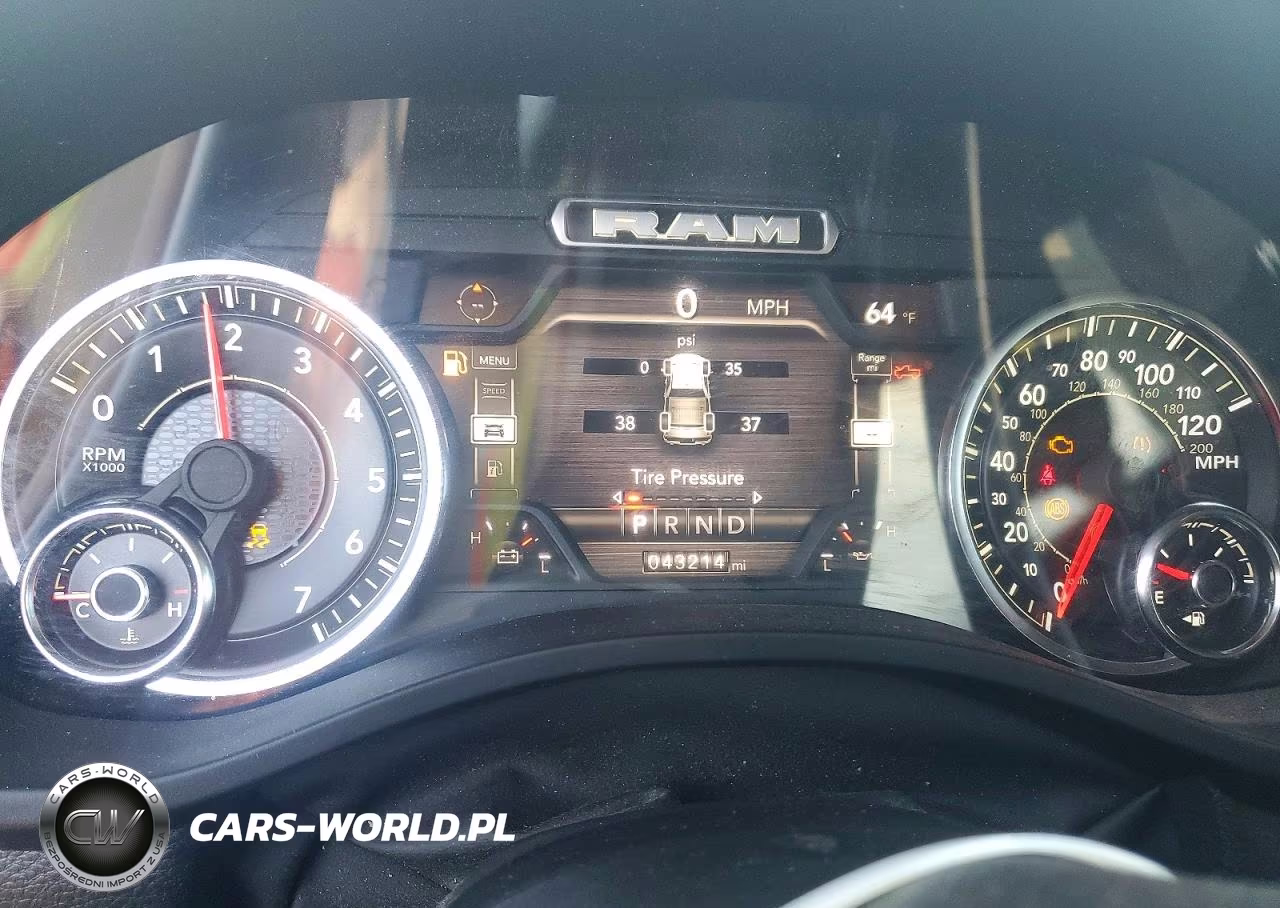 2023 Ram 1500 Big Horn VIN:1C6RRFFG2PN643846 - 9