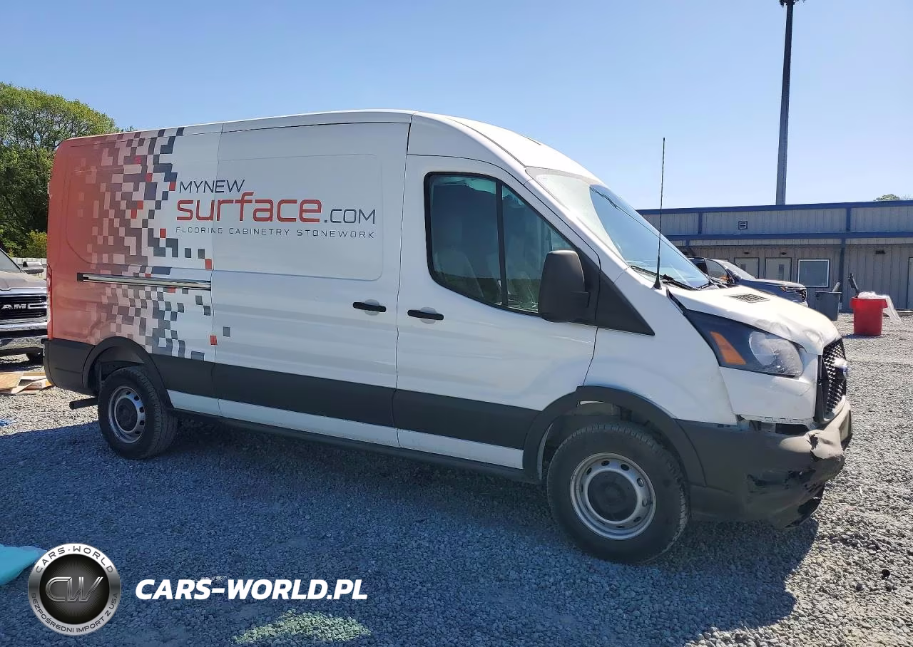 2025 Ford Transit 250 Delivery Van VIN:1FTBR1C88SKB18830 - 4