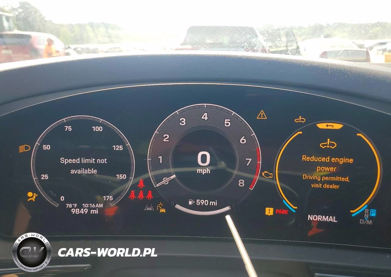 2024 Porsche Cayenne Coupe VIN:WP1BA2AY7RDA55877 - 9