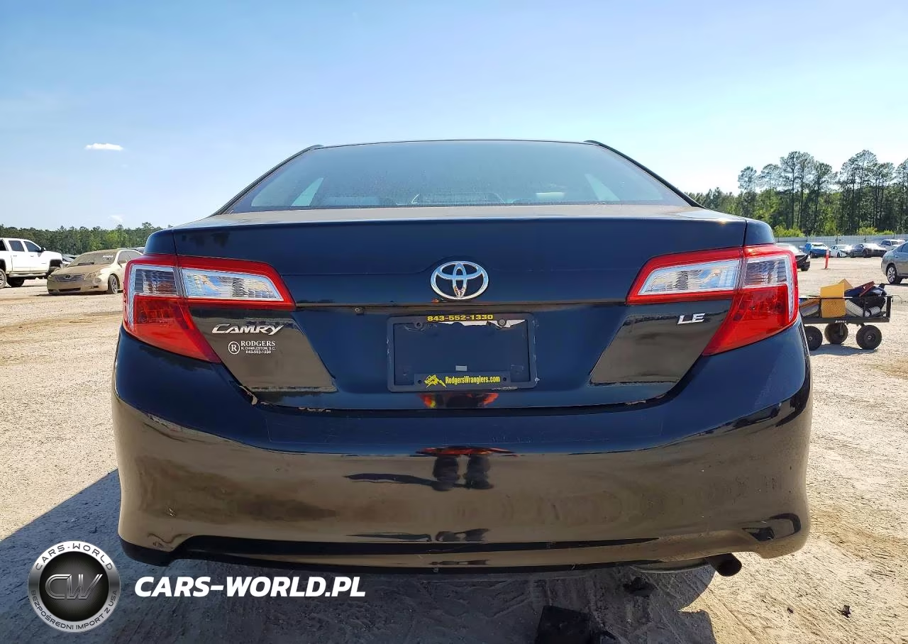 2014 Toyota Camry Le VIN:4T4BF1FK8ER410861 - 6