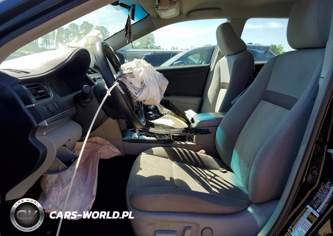 2014 Toyota Camry Le VIN:4T4BF1FK8ER410861 - 7