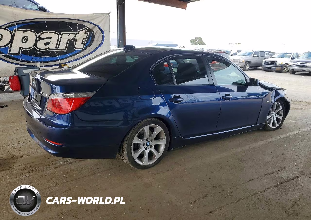 2008 BMW 535 Xi VIN:WBANV93568CZ67979 - 3