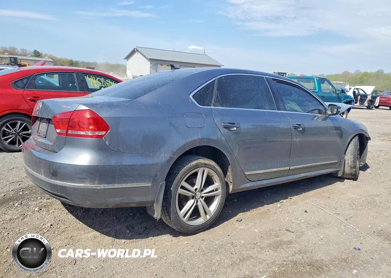 2015 Volkswagen Passat Se VIN:1VWBT7A39FC072725 - 3