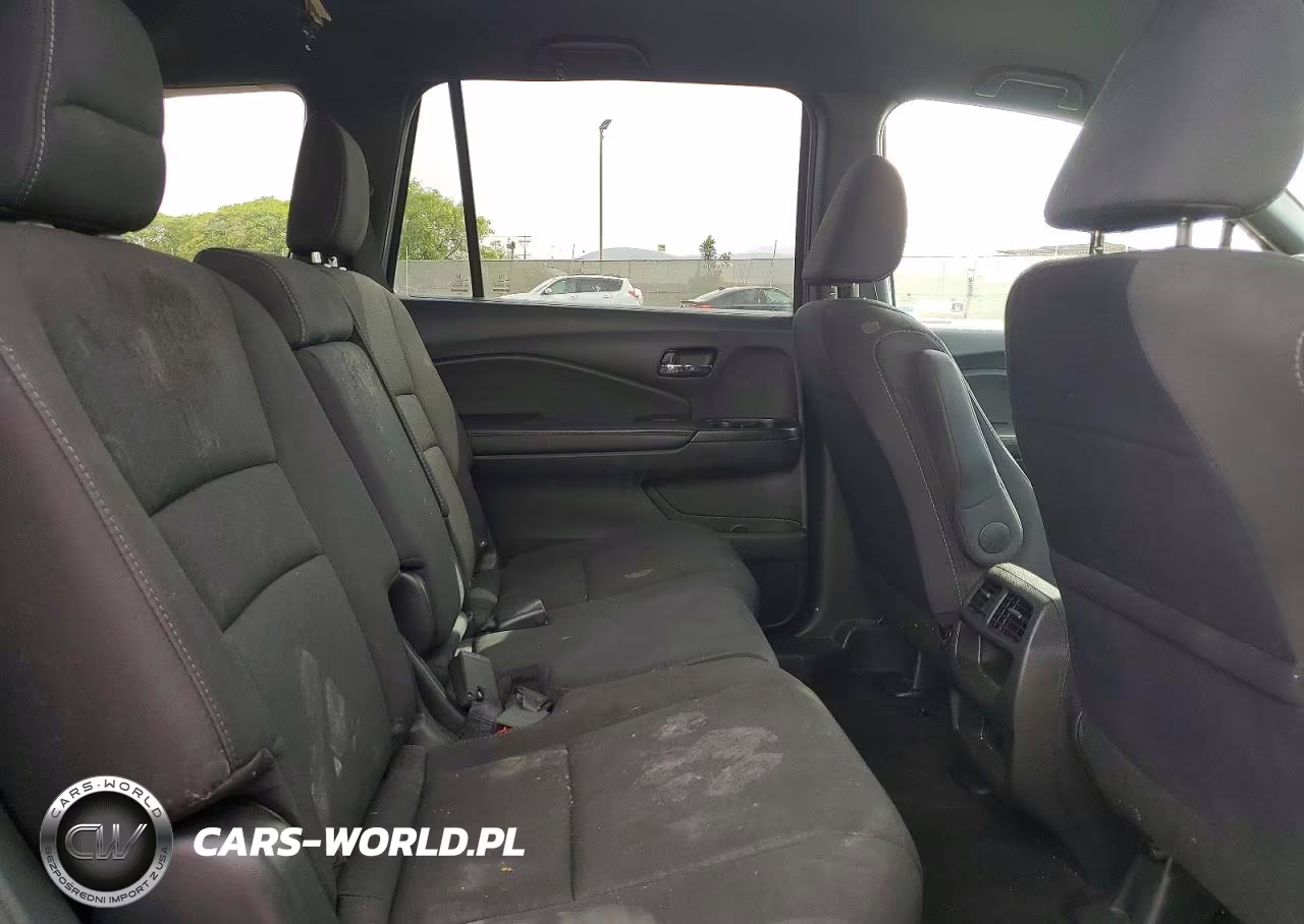 2021 Honda Passport Sport VIN:5FNYF7H29MB009528 - 11