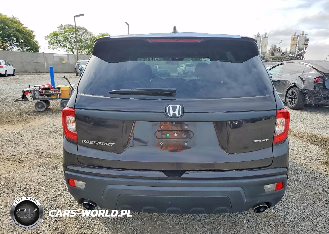 2021 Honda Passport Sport VIN:5FNYF7H29MB009528 - 6