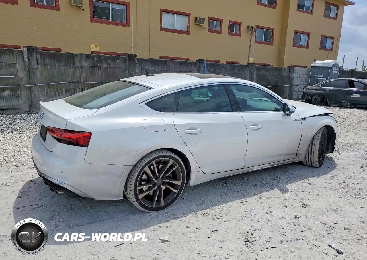 2025 Audi S5 Premium VIN:WAUA4CF5XSA003902 - 3