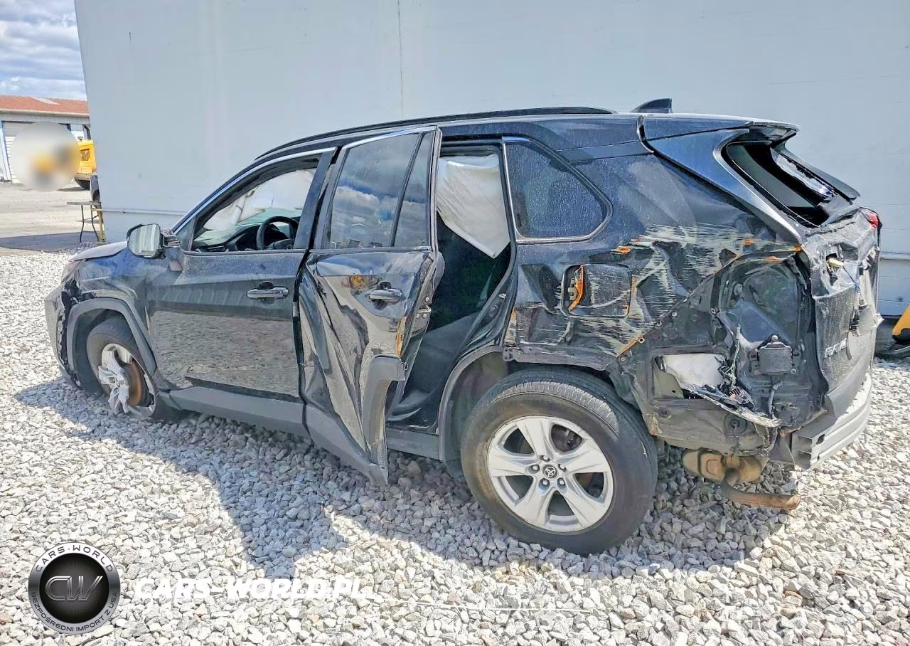2021 Toyota Rav4 Xle VIN:2T3P1RFV2MW157002 - 2