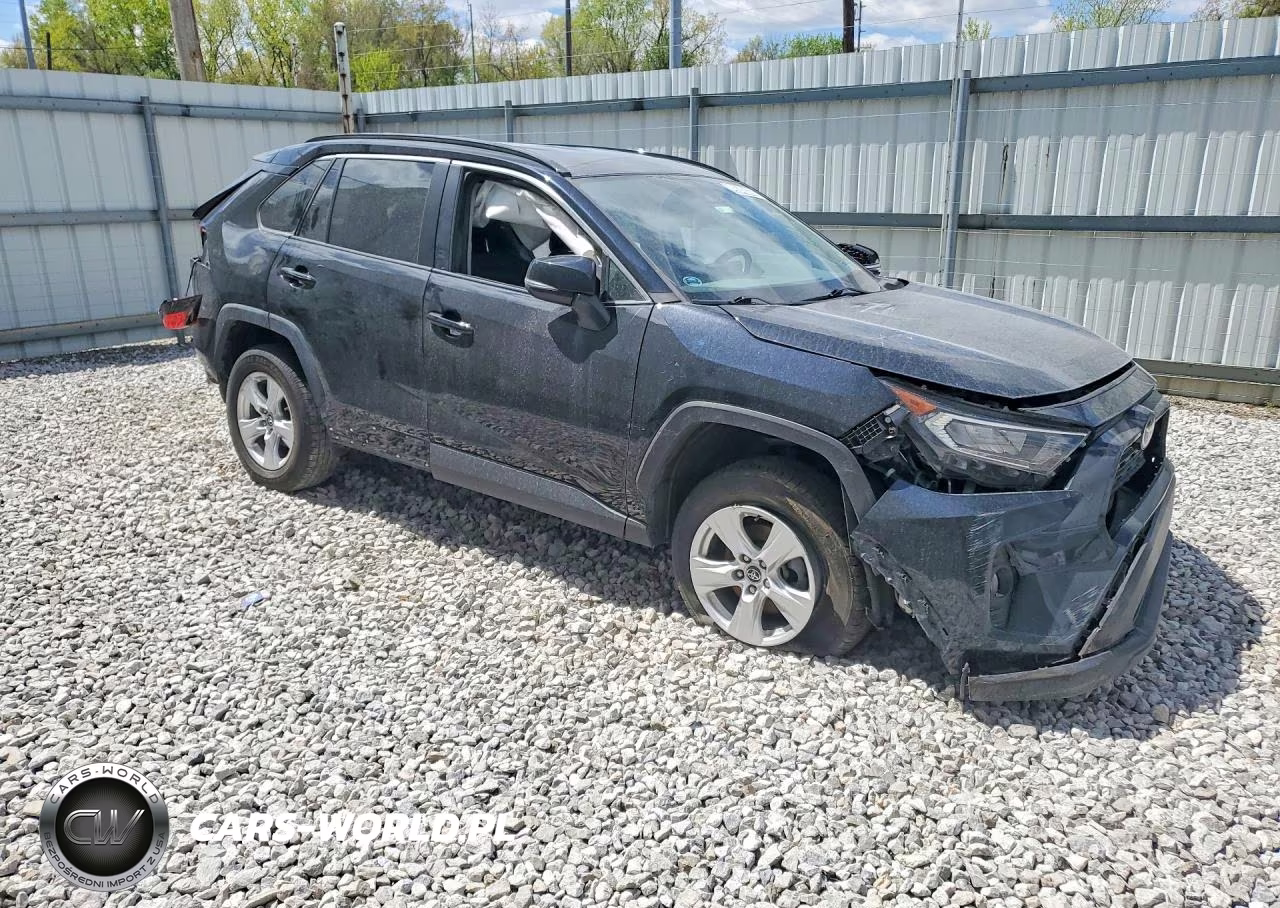 2021 Toyota Rav4 Xle VIN:2T3P1RFV2MW157002 - 4