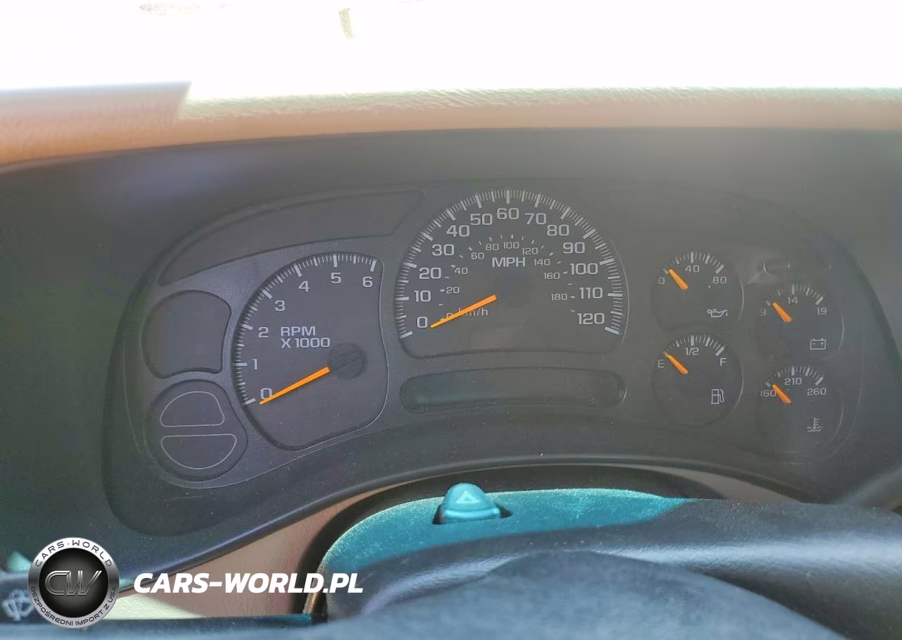 2005 GMC Yukon VIN:1GKEC13T95R109590 - 9