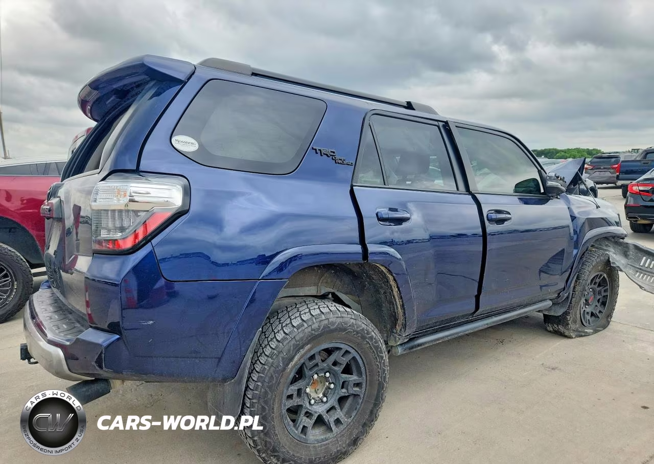 2023 Toyota 4Runner Trd Off-Road Premium VIN:JTERU5JR0P6188902 - 3