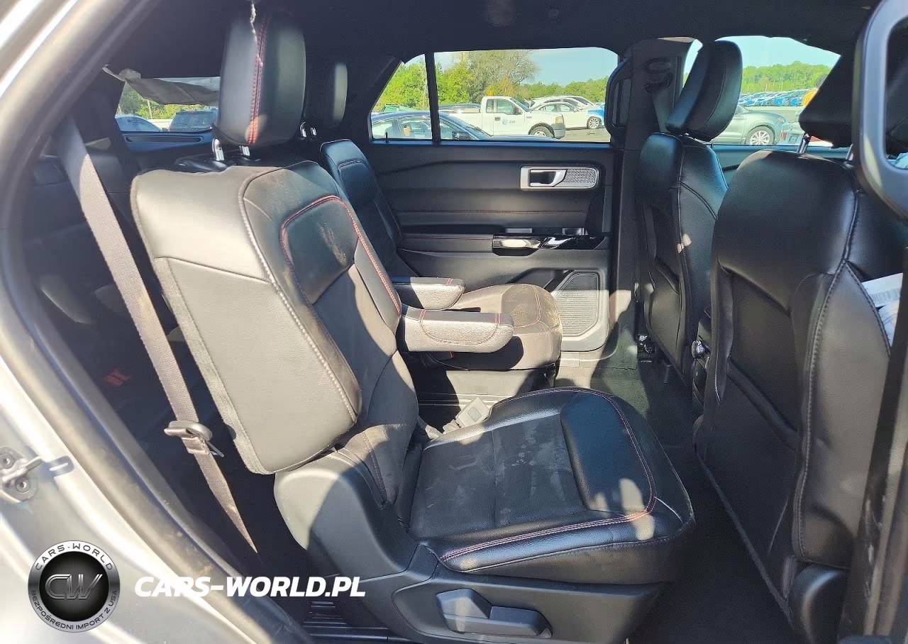 2023 Ford Explorer St-Line VIN:1FMSK7KH4PGA50301 - 11
