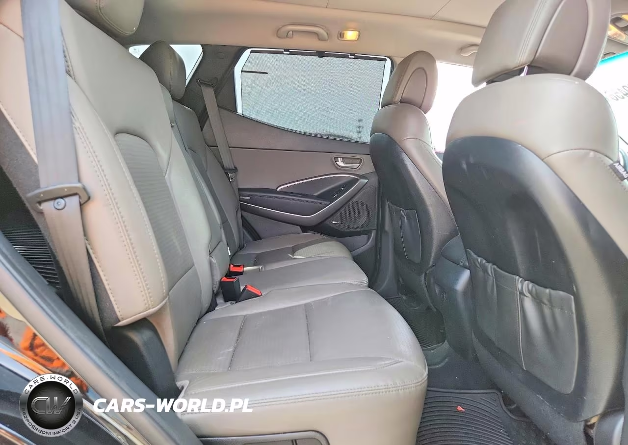 2016 Hyundai Santa Fe Sport 2.4L VIN:5XYZUDLB5GG375905 - 11