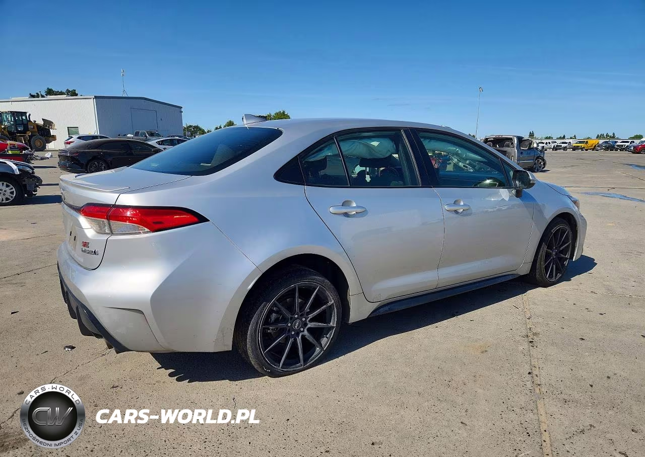 2024 Toyota Corolla Hybrid Se VIN:JTDBCMFE8R3061926 - 3