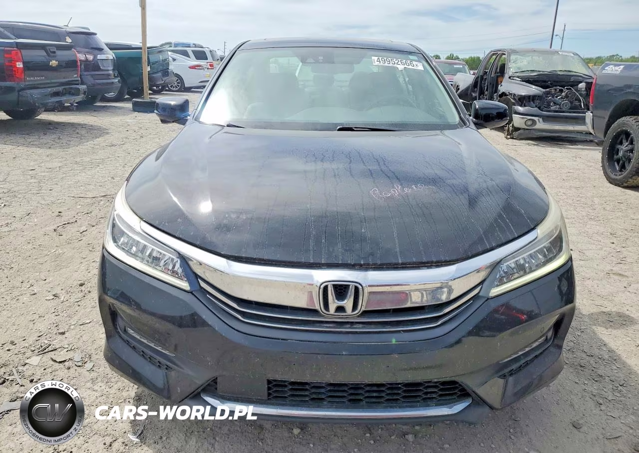 2016 Honda Accord Touring VIN:1HGCR3F96GA029809 - 5