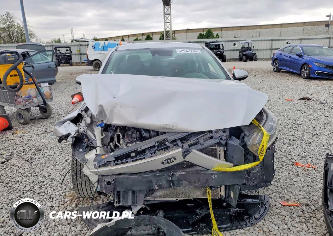 2019 Kia Forte Lxs VIN:3KPF24AD6KE109733 - 5