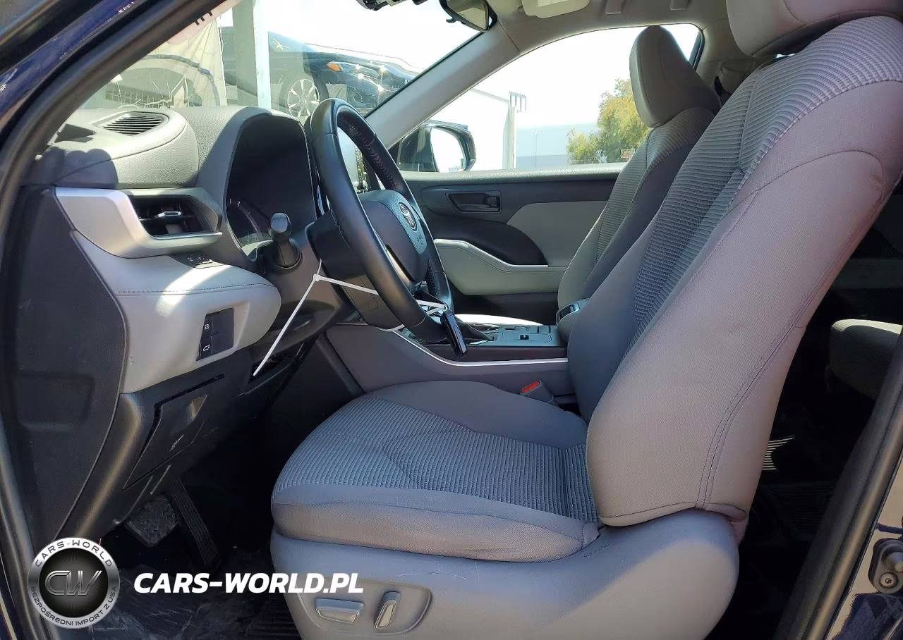 2020 Toyota Highlander Hybrid Le VIN:5TDZARAHXLS000845 - 7