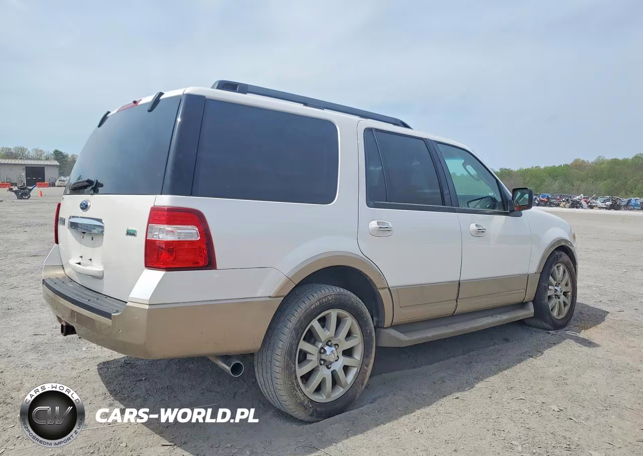 2011 Ford Expedition Xlt VIN:1FMJU1J56BEF20312 - 3