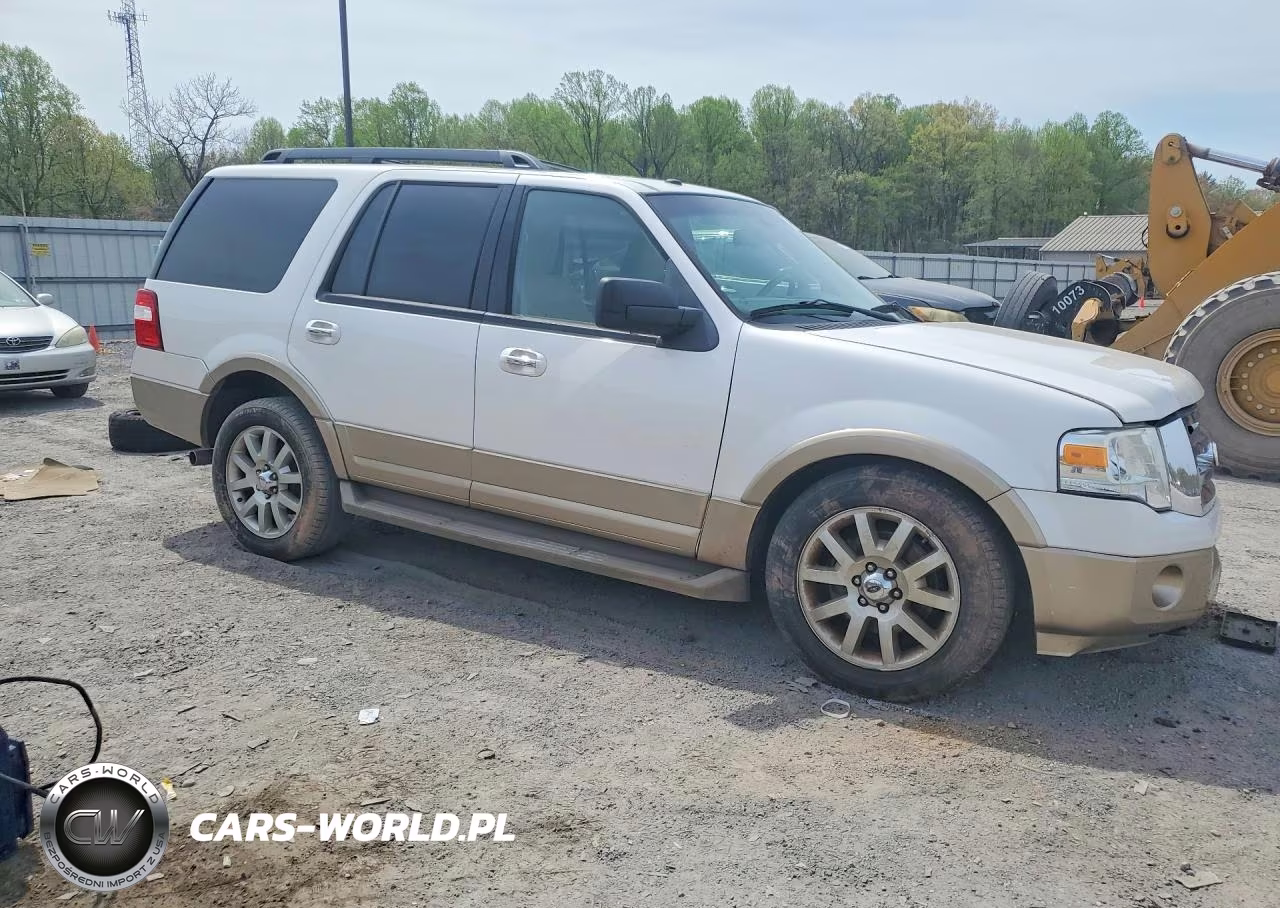2011 Ford Expedition Xlt VIN:1FMJU1J56BEF20312 - 4