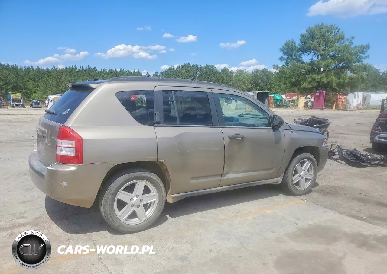 2007 Jeep Compass VIN:1J8FT47W07D190610 - 3
