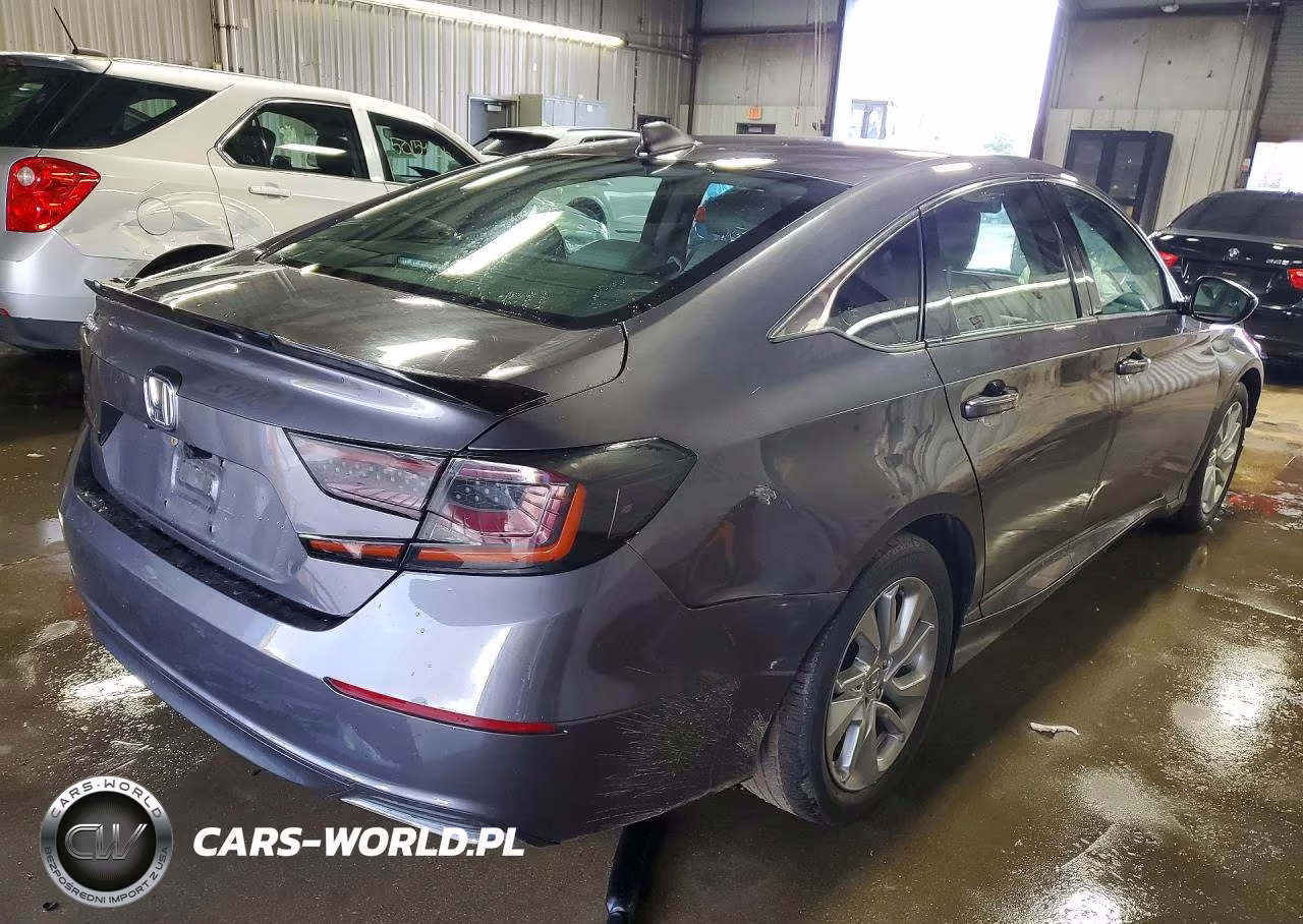 2018 Honda Accord Lx VIN:1HGCV1F19JA063390 - 3