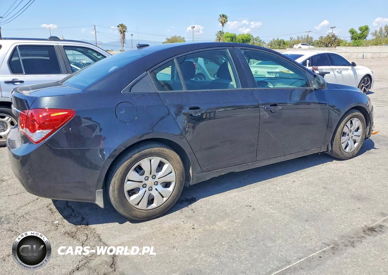 2013 Chevrolet Cruze Ls VIN:1G1PA5SGXD7159777 - 3