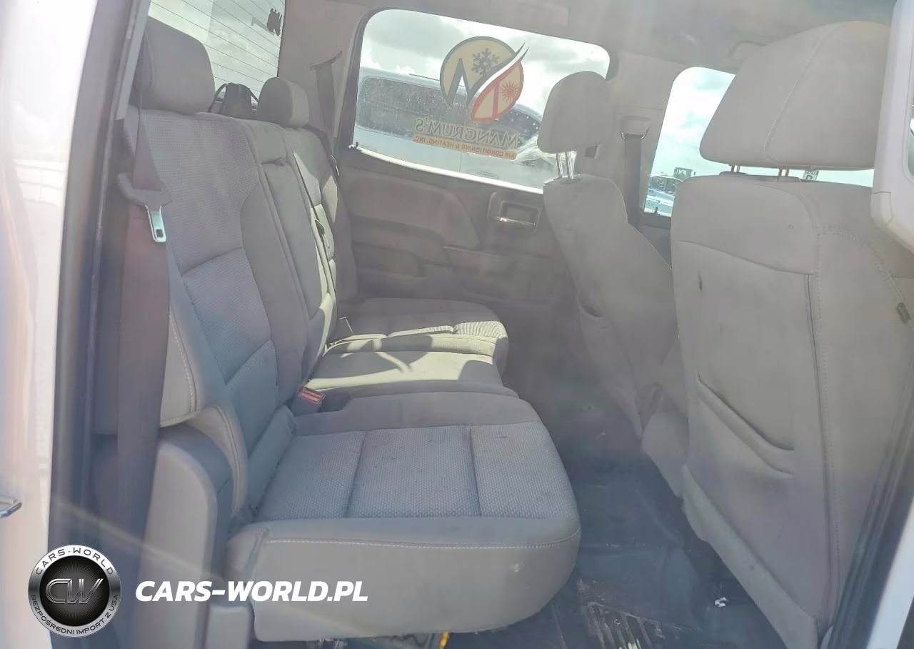 2018 Chevrolet Silverado C1500 Custom VIN:3GCPCPEC8JG631285 - 10