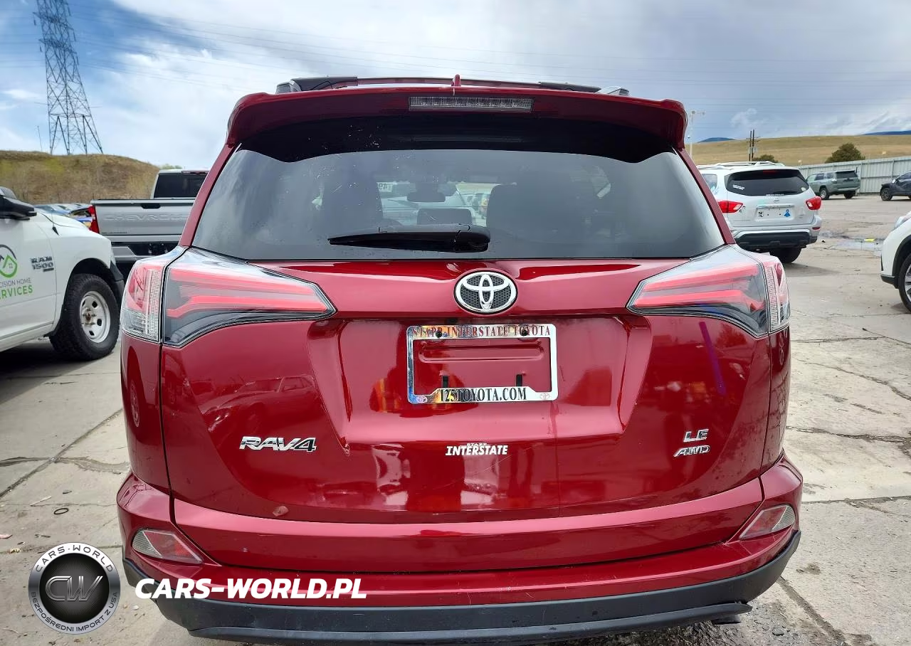 2018 Toyota Rav4 Le VIN:JTMBFREV6JD224416 - 6