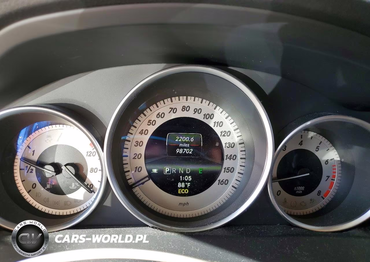 2013 Mercedes-Benz C 300 4Matic VIN:WDDGF8AB7DG121025 - 9