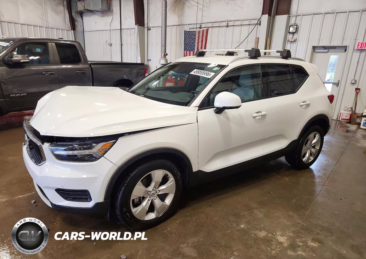 2020 Volvo Xc40 T4 Momentum