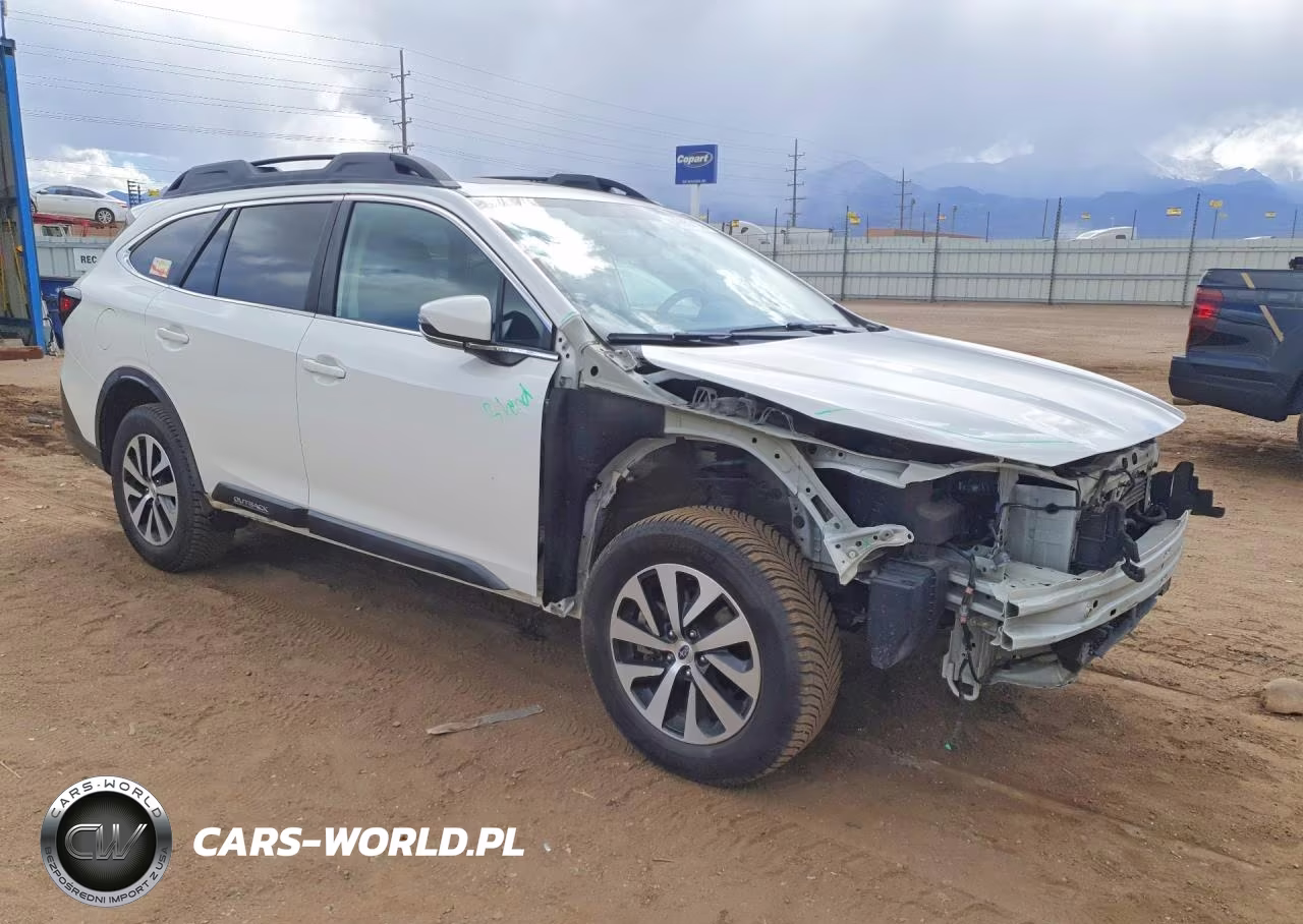 2020 Subaru Outback Premium VIN:4S4BTAEC5L3139158 - 4