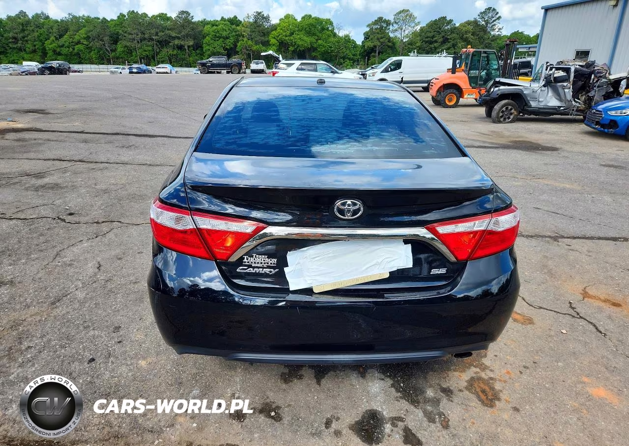 2016 Toyota Camry Se VIN:4T1BF1FK6GU525956 - 6