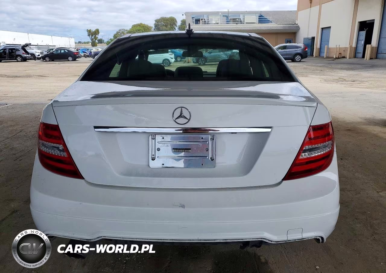 2014 Mercedes-Benz C 250 VIN:WDDGF4HB7ER317339 - 6