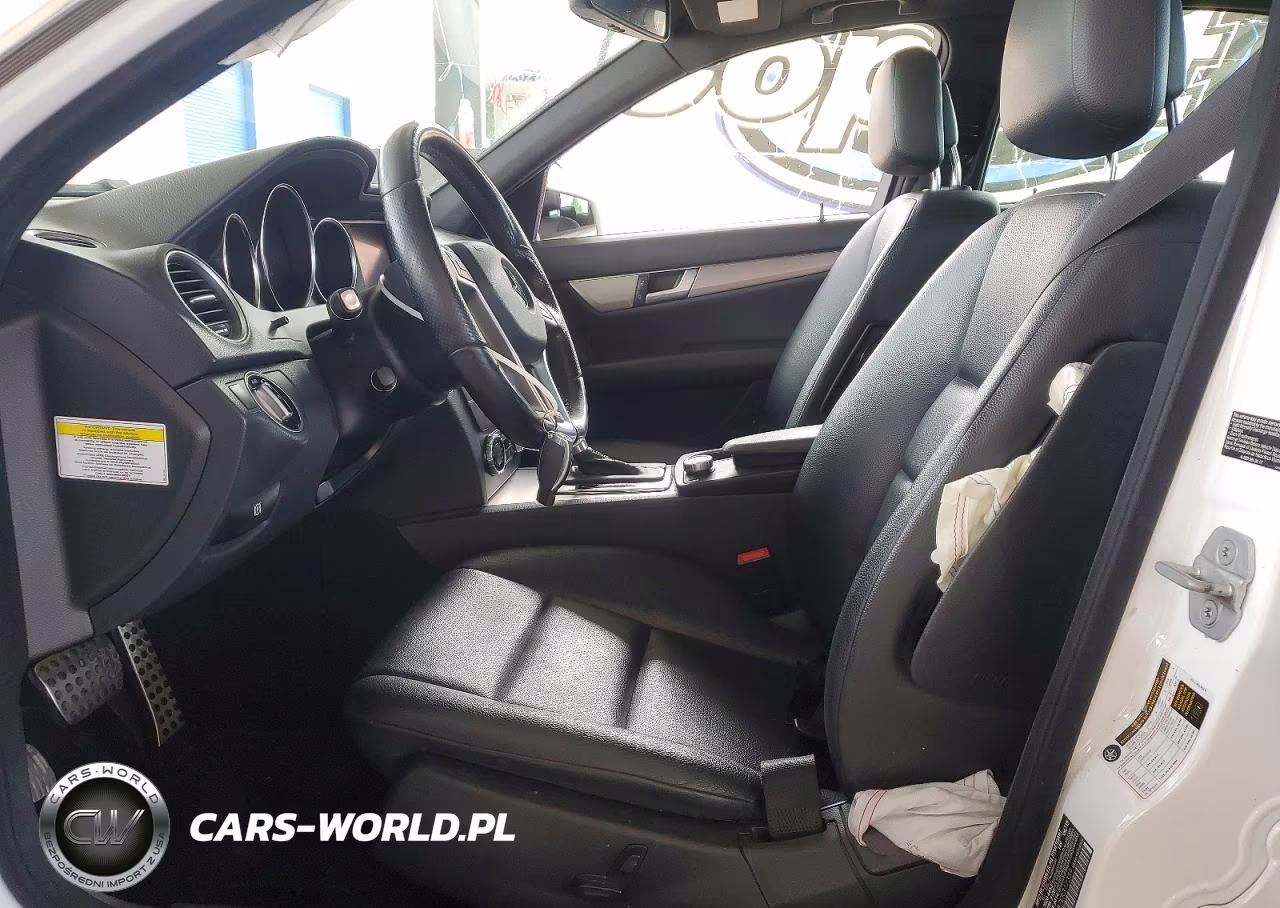 2014 Mercedes-Benz C 250 VIN:WDDGF4HB7ER317339 - 7