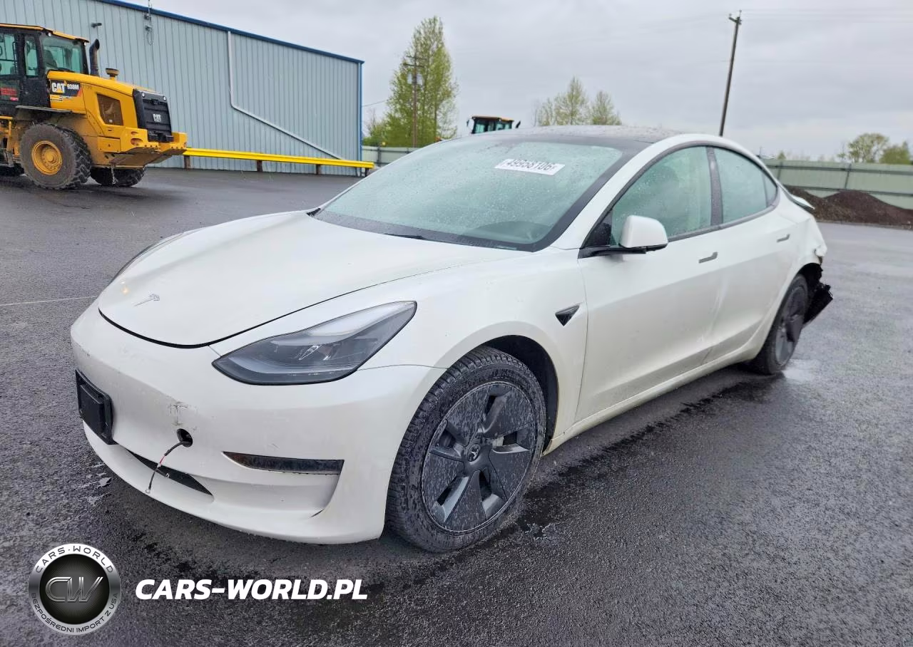 2026 Tesla Model 3 – zdjęcie 1 z 12