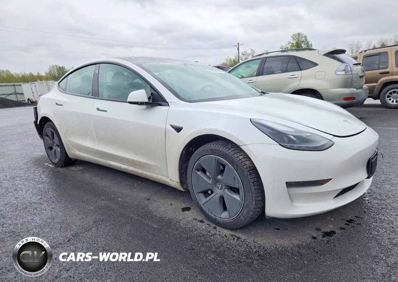 2026 Tesla Model 3 VIN:5YJ3E1EAXPF590340 - 4