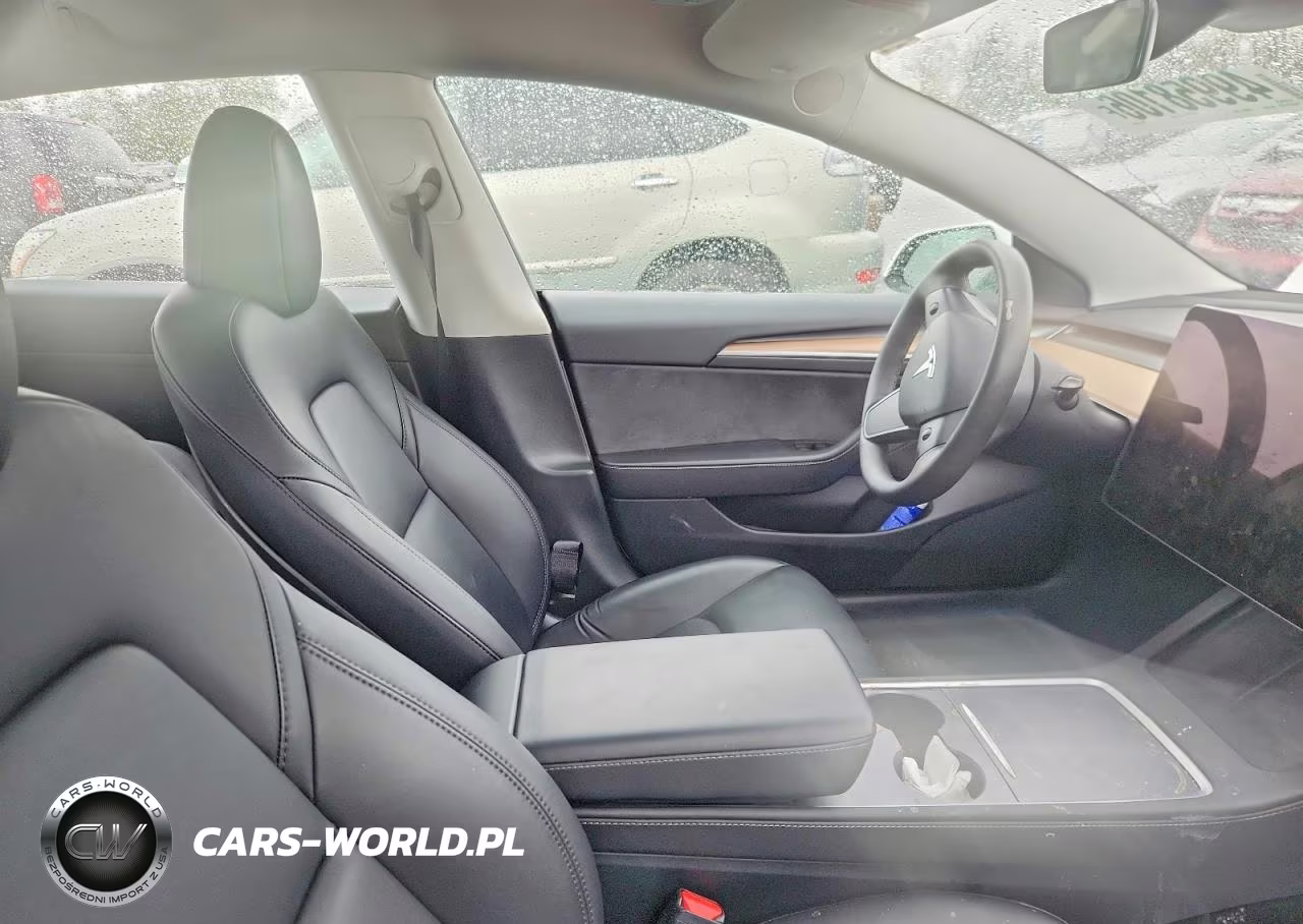 2026 Tesla Model 3 VIN:5YJ3E1EAXPF590340 - 8
